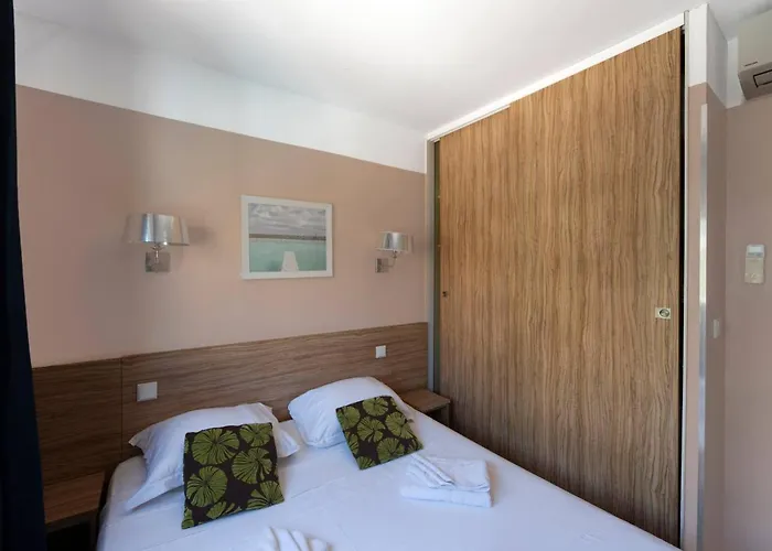 Lägenhet Mistral-rare 6 Pers, Parking, Wifi, ,clim, Piscines Antibes