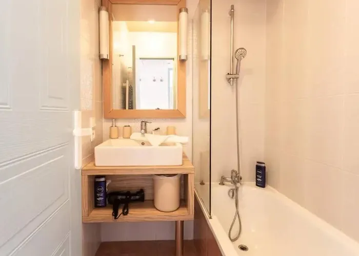 Mistral-rare 6 Pers, Parking, Wifi, ,clim, Piscines