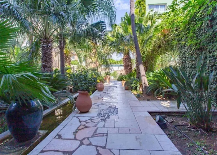 Mistral-rare 6 Pers, Parking, Wifi, ,clim, Piscines Apartment *